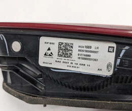 Chevrolet equinox bagaj stop işıgı