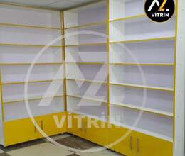 Vitrin mebeli yığılması
