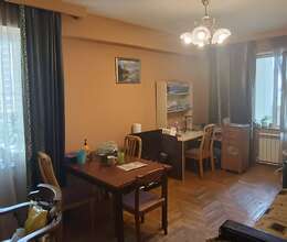 Satılır Köhnə tikili, 90m², 3-Otaqlı