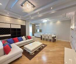 Satılır Yeni tikili, 132m², 3-Otaqlı
