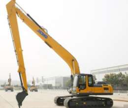 XCMG XE245R Uzunqol ekskavator