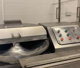 Kolbasa avadanligi cutter