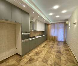 Satılır Yeni tikili, 215m², 4-Otaqlı