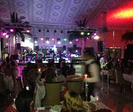 Konsert və Səhnə Avadanlıqları İcarəsi – Tədbirlərinizə Peşəkar Toxunuş! 