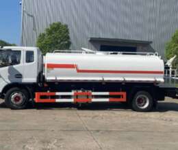 Dongfeng 4x2 su maşını