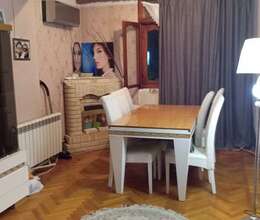 Satılır Köhnə tikili, 43m², 2-Otaqlı