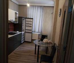 Kirayə verilir Yeni tikili, 50m², 2-Otaqlı