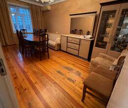 Satılır Köhnə tikili, 60m², 2-Otaqlı