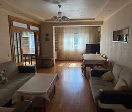 Satılır Köhnə tikili, 98m², 3-Otaqlı