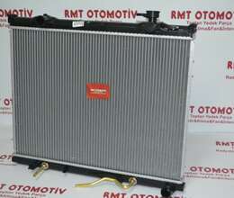 Kia Sorento (2003–2006) 2.5 Dizel A/T – Su Radiatoru, Orijinal Keyfiyyət