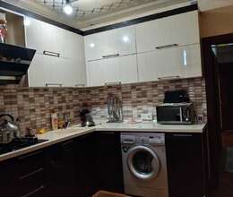 Satılır Köhnə tikili, 80m², 3-Otaqlı