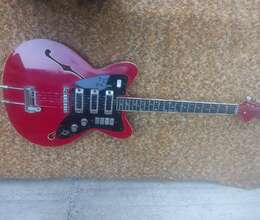 Klassik gitara satılır