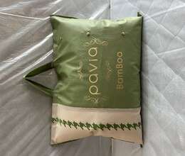 YENİ PAVİA Çizgili bamboo yastıqlar.   