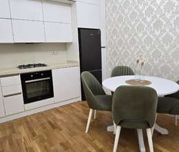 Kirayə verilir Yeni tikili, 42m², 2-Otaqlı