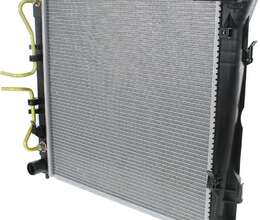 "KIA Optima 2011-2015 2.0T" su radiatoru