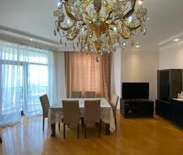 Kirayə verilir Yeni tikili, 183m², 4-Otaqlı