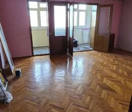 Satılır Köhnə tikili, 76m², 3-Otaqlı
