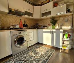 Satılır Köhnə tikili, 80m², 3-Otaqlı