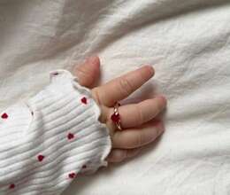 Dayə tələb olunur