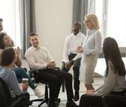 Menecer teleb olunur