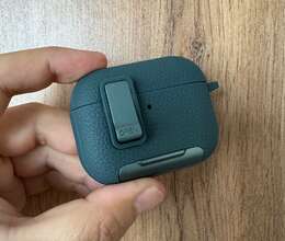 "Apple AirPods Pro 3 Green"