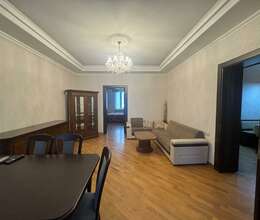 Kirayə verilir Köhnə tikili, 90m², 4-Otaqlı