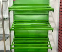 Polka, Vitrin refler