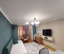 Satılır Köhnə tikili, 75m², 3-Otaqlı