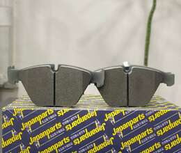 BMW X1 Ön Əyləc Bəndləri