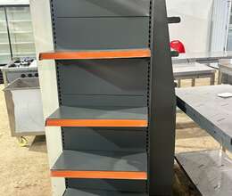 Polka, Vitrin refler