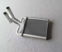 Hyundai-Kia üçün peçin radiatoru 