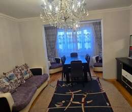 Mebellər satılır.