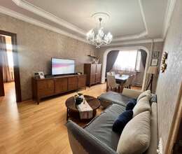 Yeni Günəşli Q Massivində 2 otaqlı mənzil