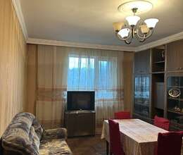 Gəncə prospektində 3 otaqlı əla mənzil