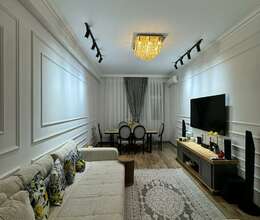 Zığ qəsəbəsi Zığ Storeun binasında 2 otaqlı tam təmirli mənzil