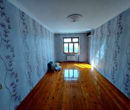 Satılır Köhnə tikili, 70m², 3-Otaqlı