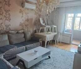 Qaraçuxurda 3 otaqlı əla mənzil