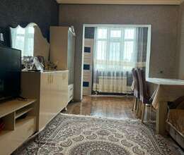 Satılır Köhnə tikili, 60m², 2-Otaqlı