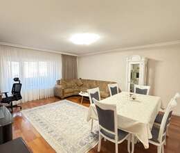 Satılır Köhnə tikili, 68m², 2-Otaqlı