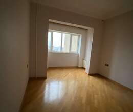 Köhnə Günəşlidə 3 otaqlı Tam Əşyalı, əla mənzil