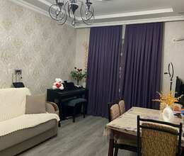 Neapolda 2 otaqlı tam əşyalı əla mənzil