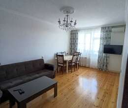 Bakıxanovda 2 otaqlı əla mənzil