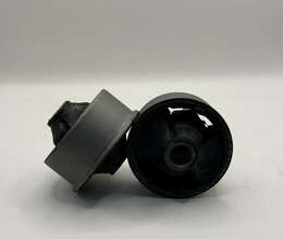 Toyota Corolla 1.4 Dizel 2002-2007 Ön Asqı Qolunun Razvalni Vtulkaları