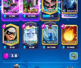 Clash royale Elim Yandı 10illik hesap