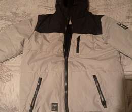 14 yaş üçün kutak 130 azn alınıb 50 azn saatılır 