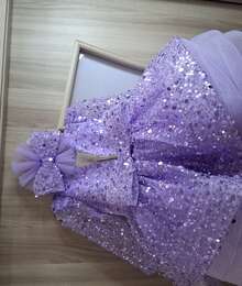 1 saat geyinilib çox səliqəli şəkildə 