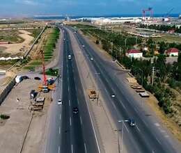 Baki Elet yolunda 50 sot erazi satilir 