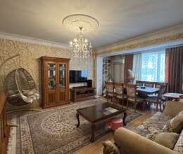 Satılır Köhnə tikili, 120m², 4-Otaqlı