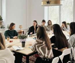 Menecer Tələb Olunur