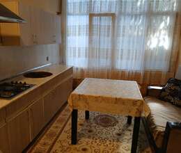 Kirayə verilir Köhnə tikili, 80m², 4-Otaqlı